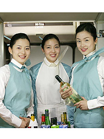 大韩航空空姐优雅制服美照